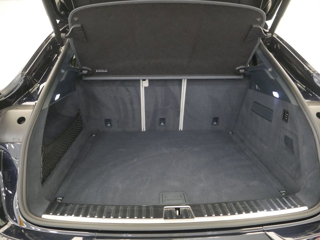 Certified 2023 Porsche Cayenne GTS AWD/4WD image 26