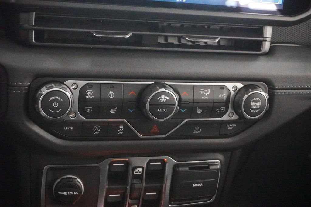 New 2026 Jeep Gladiator Rubicon w/ Steel Power Dome Hood Package image 26