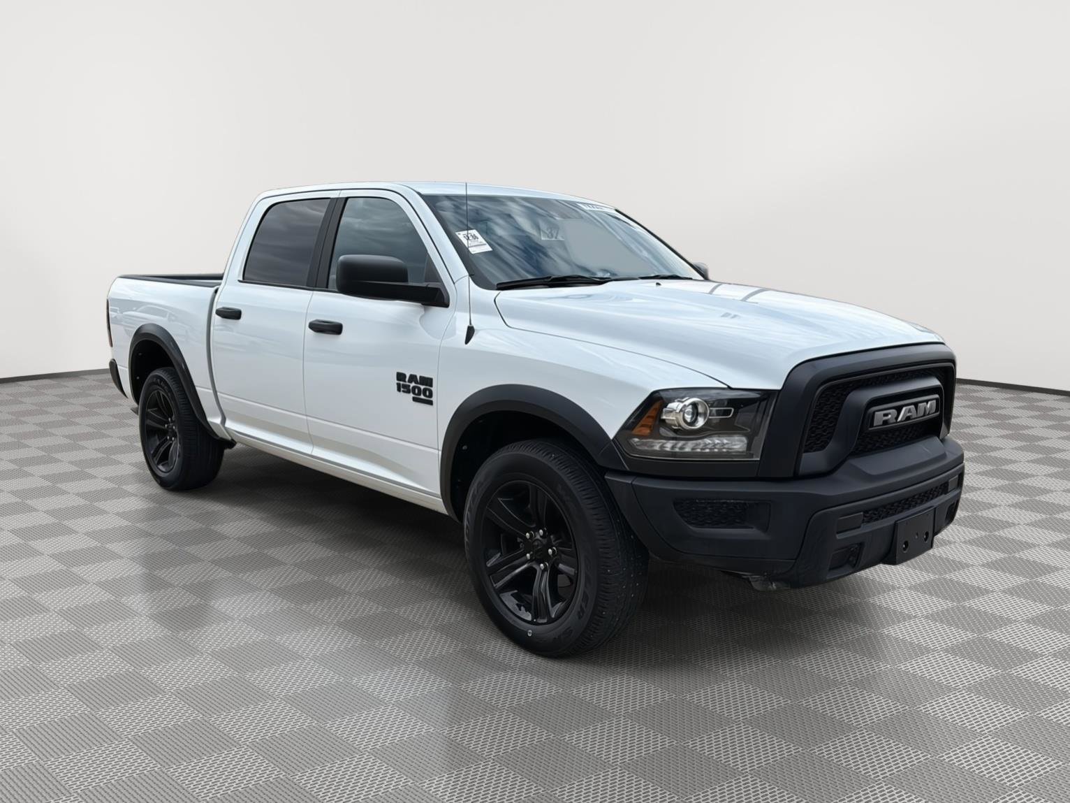 Used 2024 RAM 1500 Classic Warlock image 7