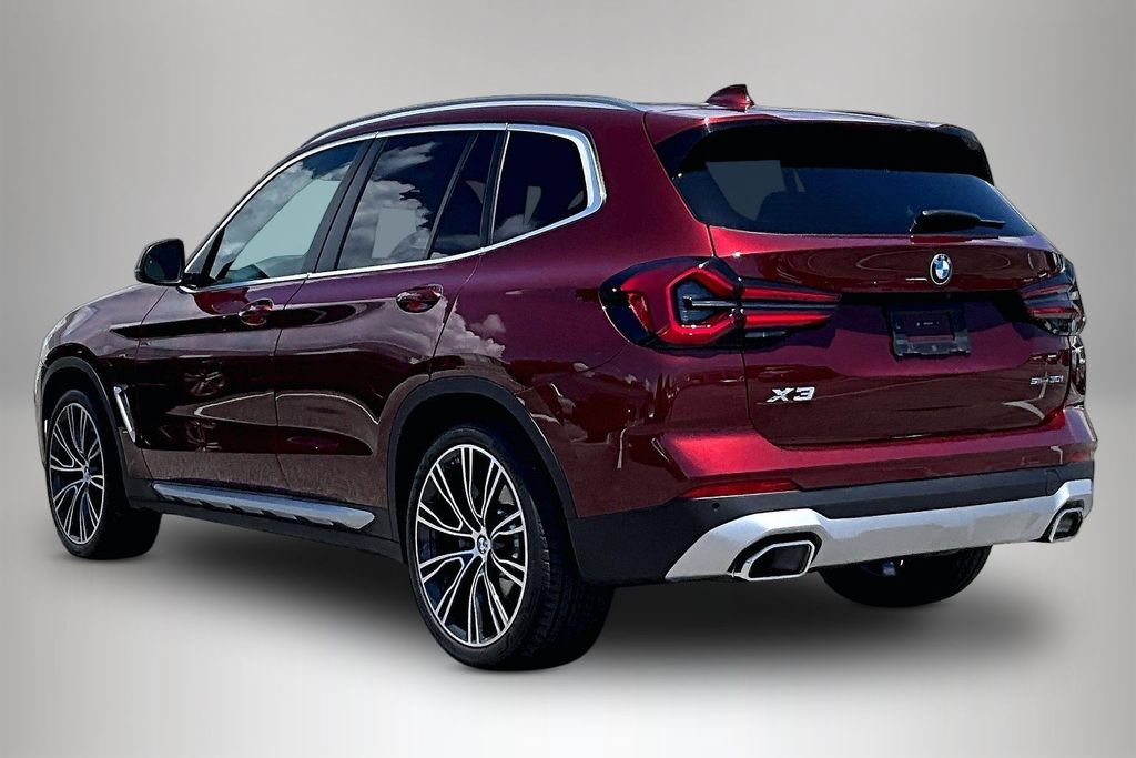 Certified 2024 BMW X3 sDrive30i w/ Premium Package RWD image 4