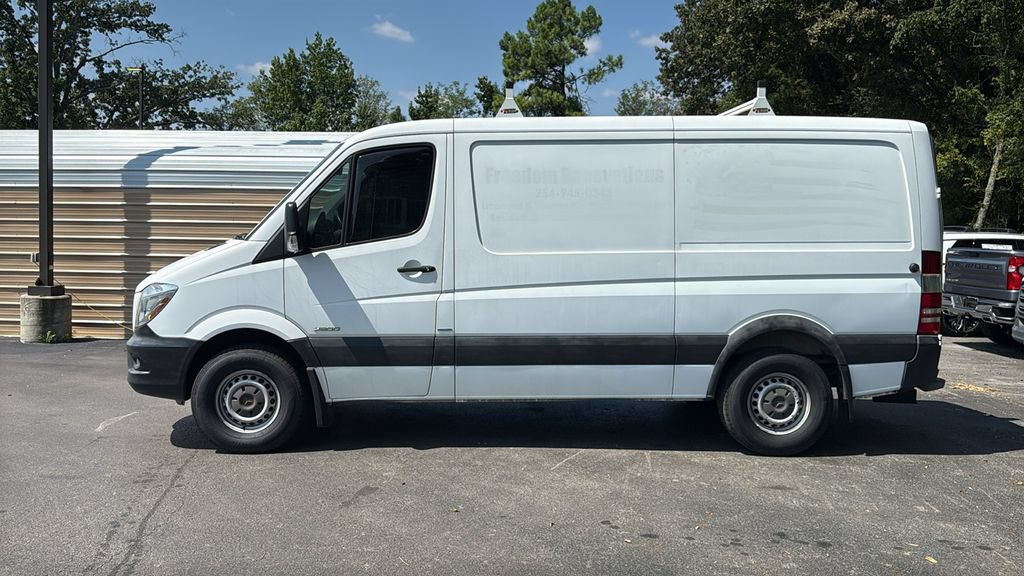 Used 2015 Mercedes-Benz Sprinter 2500 image 6