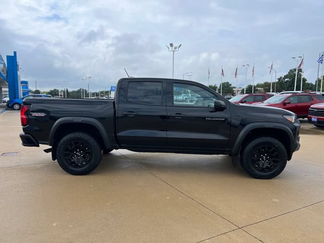 Used 2024 Chevrolet Colorado Trail Boss AWD/4WD image 6