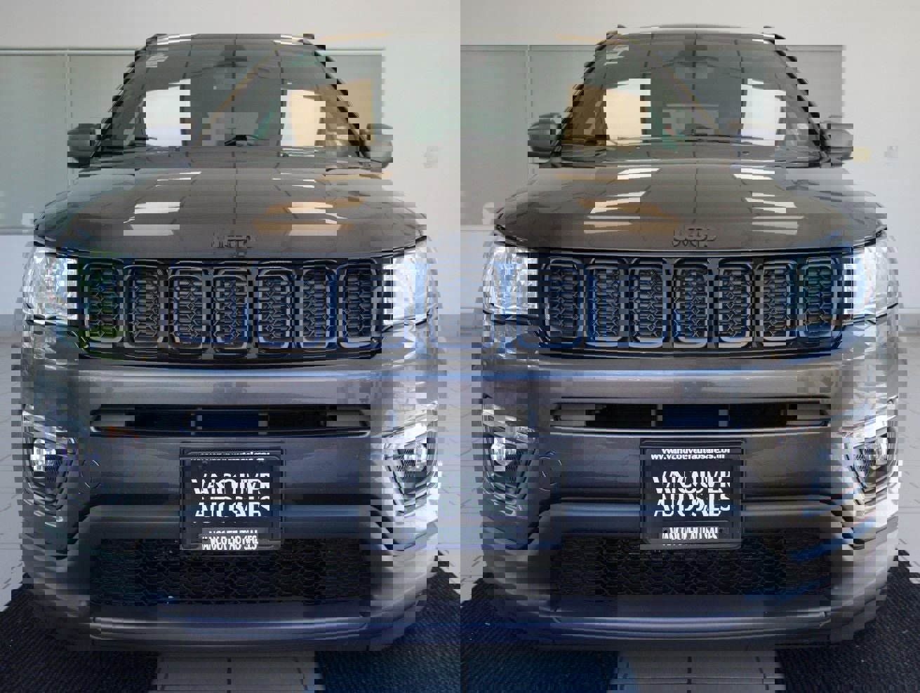 Used 2021 Jeep Compass 80th Special Edition w/ Sun and Sound Group AWD/4WD image 9