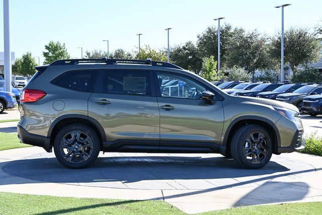 New 2025 Subaru Ascent Bronze Edition image 2