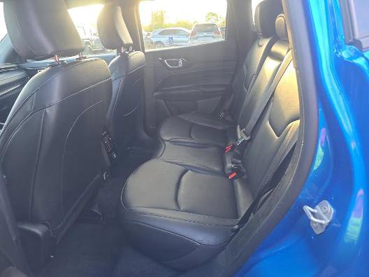 Used 2026 Jeep Compass Limited AWD/4WD image 10