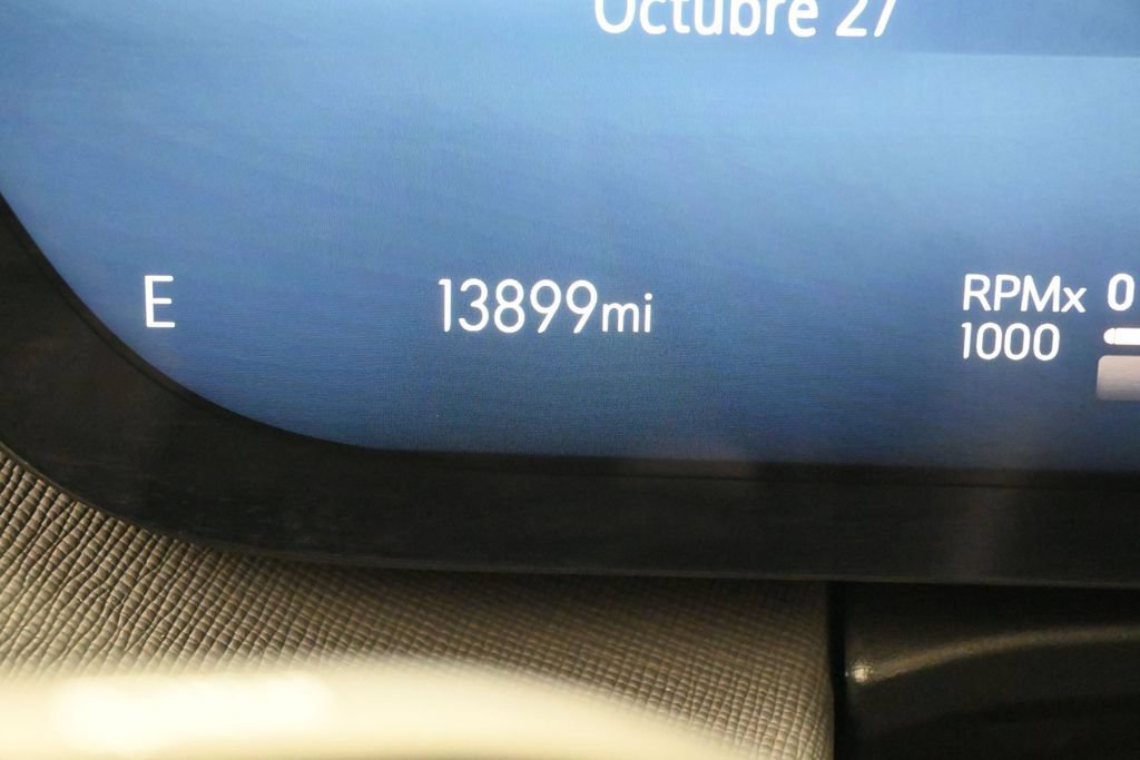 Used 2026 Buick Enclave Preferred w/ LPO, Floor Liner Package FWD image 32