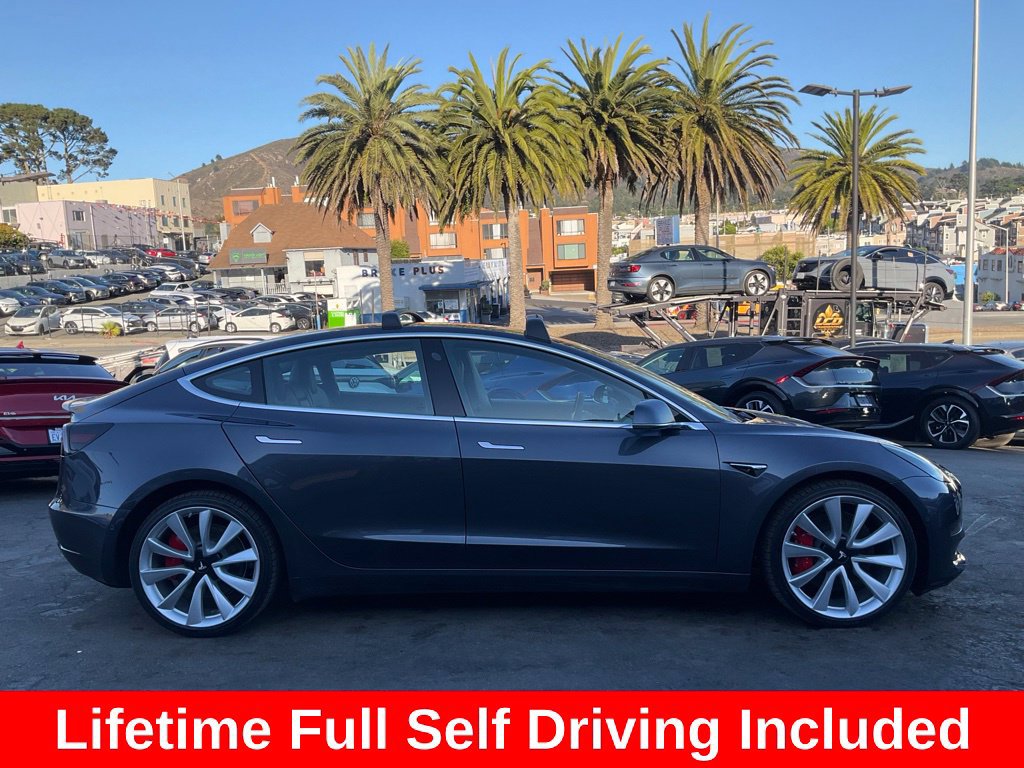 Used 2018 Tesla Model 3 Performance AWD/4WD image 3