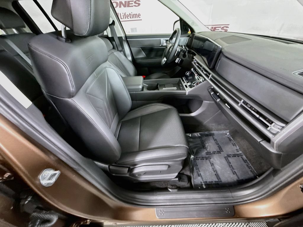 Certified 2025 Hyundai Santa Fe XRT AWD/4WD image 33