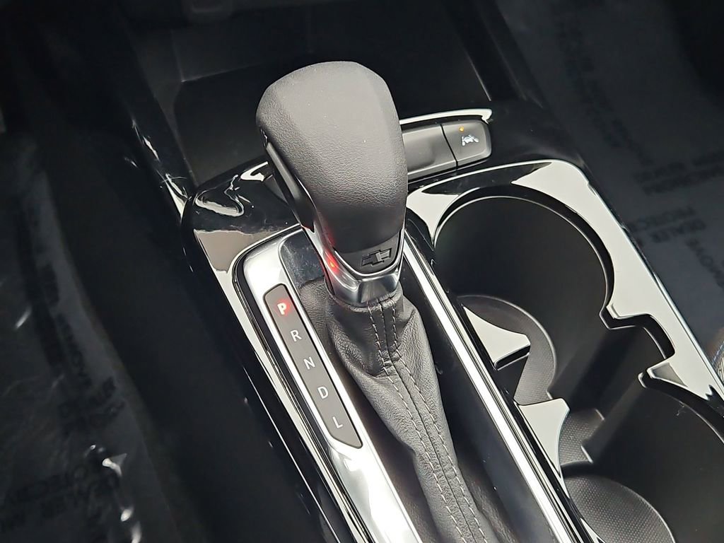 Certified 2025 Chevrolet Trax LT w/ LT Convenience Package image 20