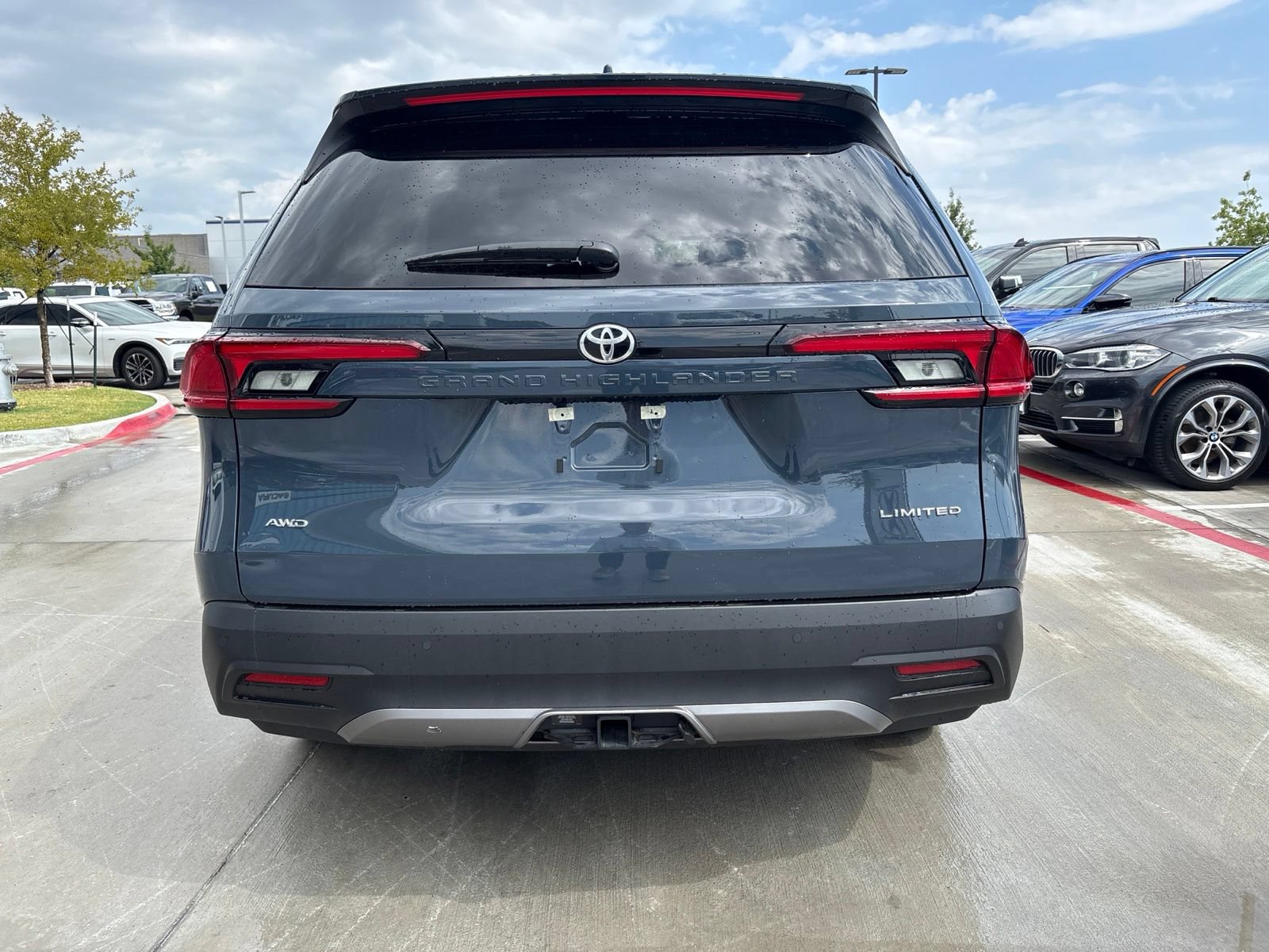 Used 2026 Toyota Grand Highlander AWD image 5