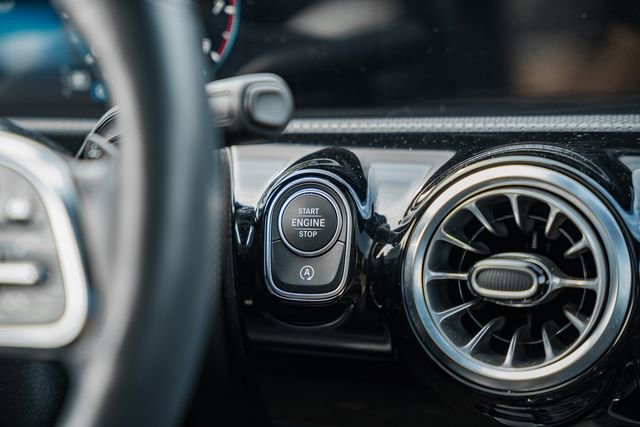 Certified 2023 Mercedes-Benz CLA 250 4MATIC image 25