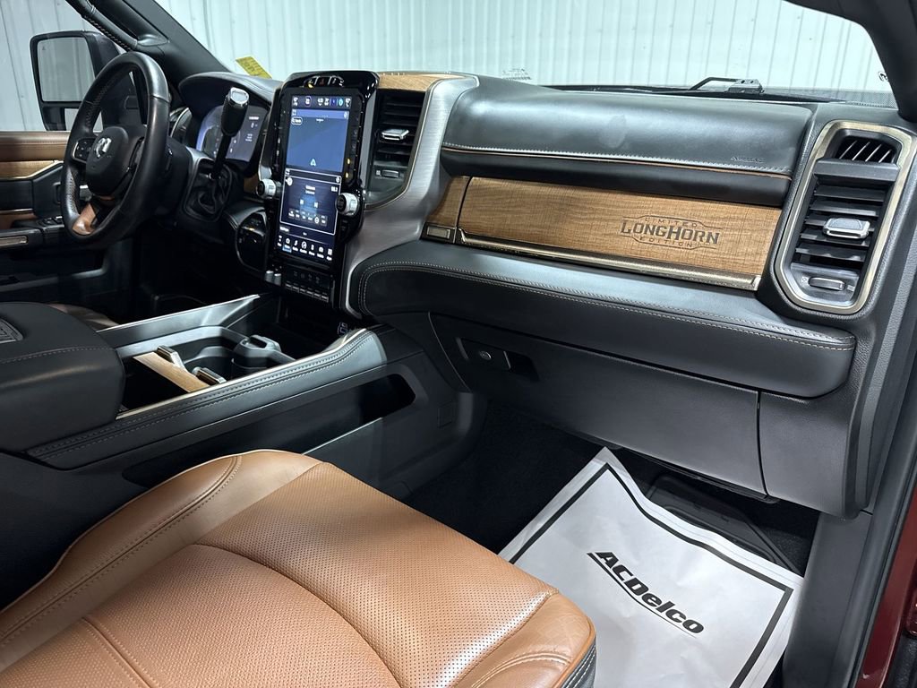 Used 2023 RAM 2500 Limited image 30