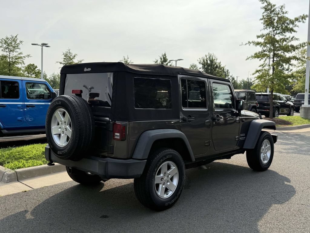 Used 2016 Jeep Wrangler Unlimited Sport w/ Quick Order Package 24S AWD/4WD image 9