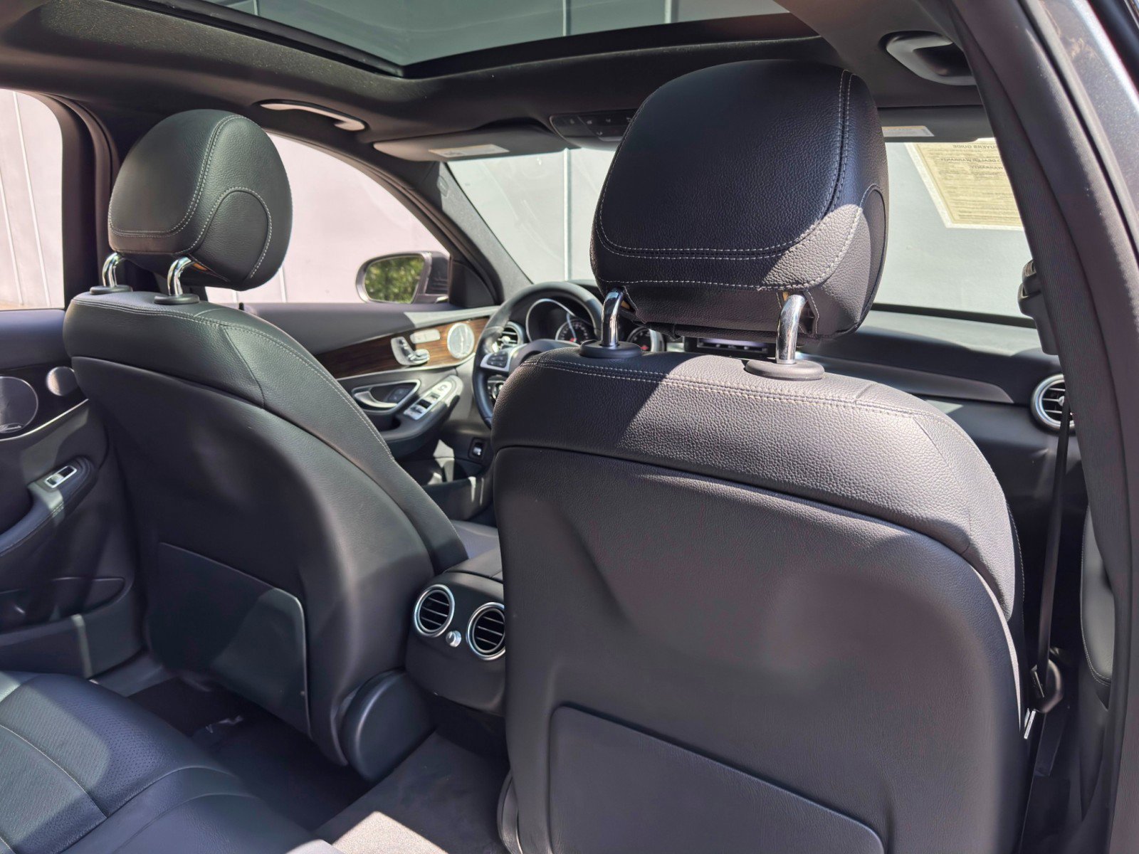 Used 2018 Mercedes-Benz C 300 Sedan w/ AMG Line image 35