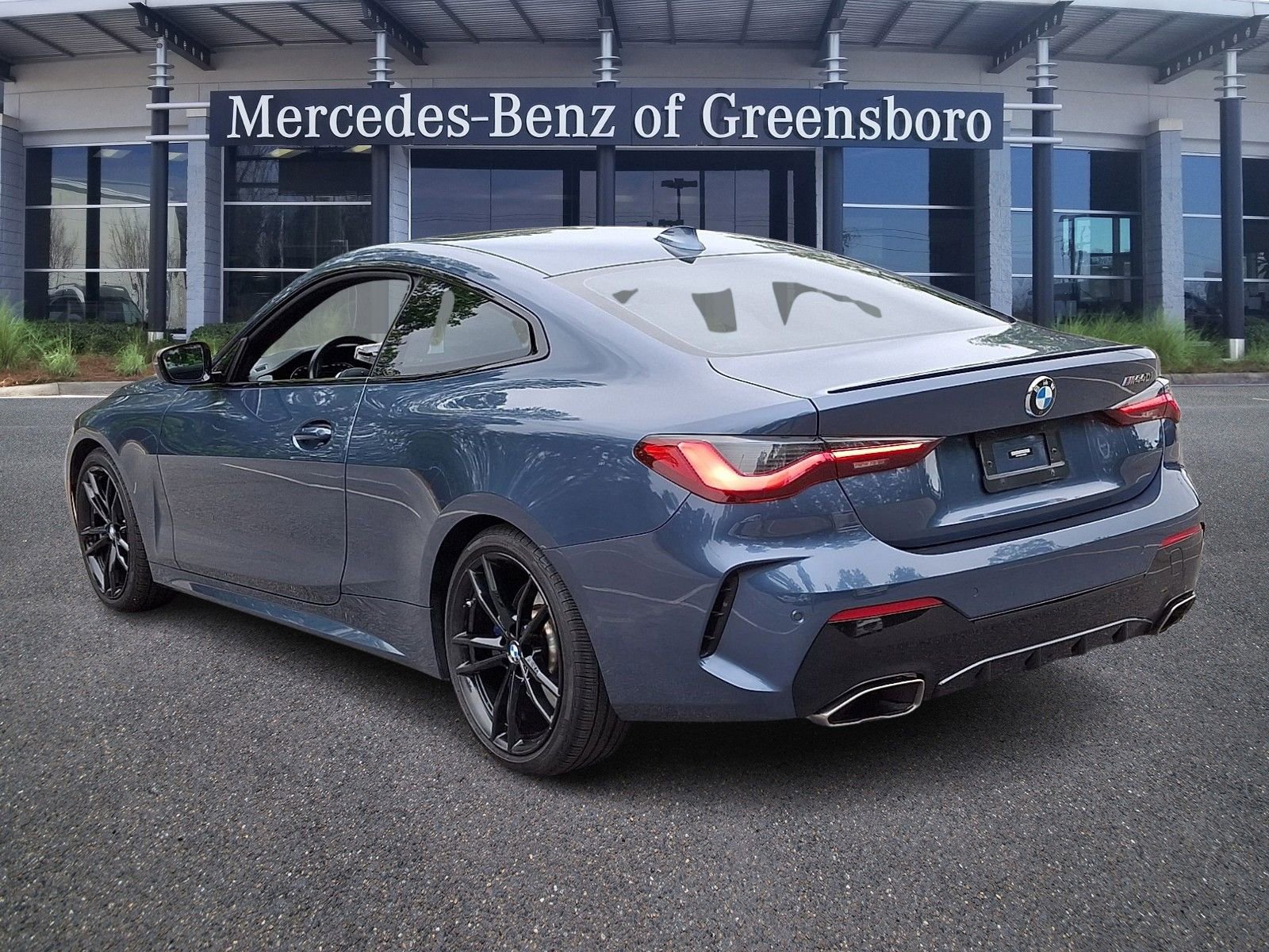 Used 2022 BMW M440i Coupe w/ Premium Package RWD image 6