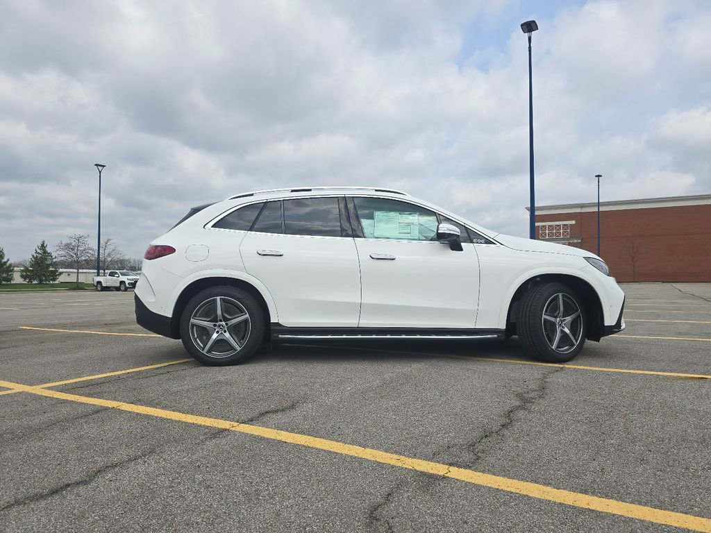New 2026 Mercedes-Benz EQE 320 4MATIC SUV image 17