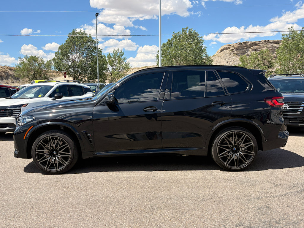 Used 2022 BMW X5 M w/ Competition Package AWD/4WD image 2