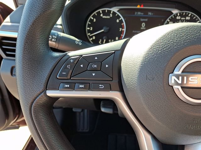 Used 2024 Nissan Altima 2.5 SV image 19