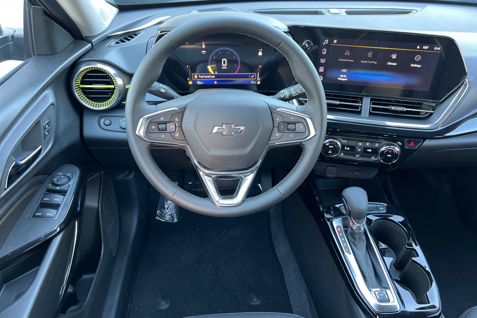 New 2026 Chevrolet Trax ACTIV w/ Driver Confidence Package FWD image 13