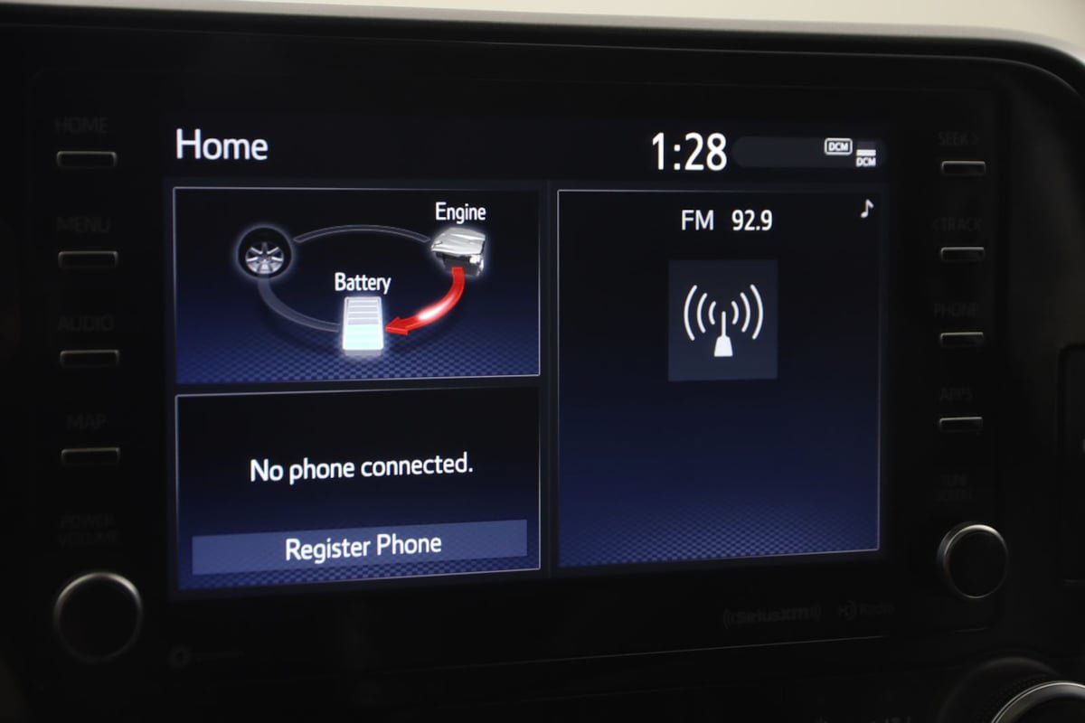 Used 2022 Toyota Highlander XLE FWD image 31