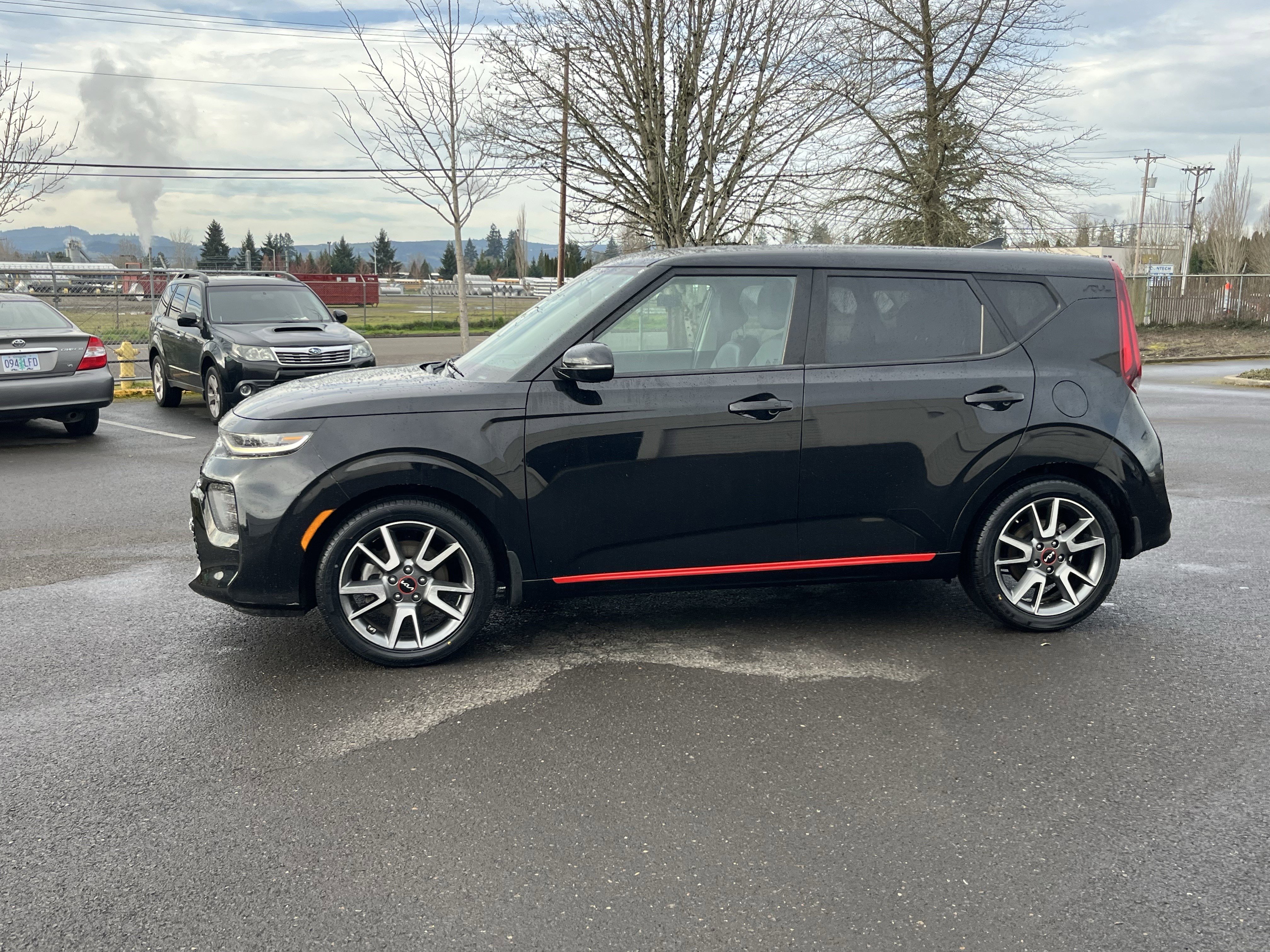 Used 2022 Kia Soul Turbo image 2