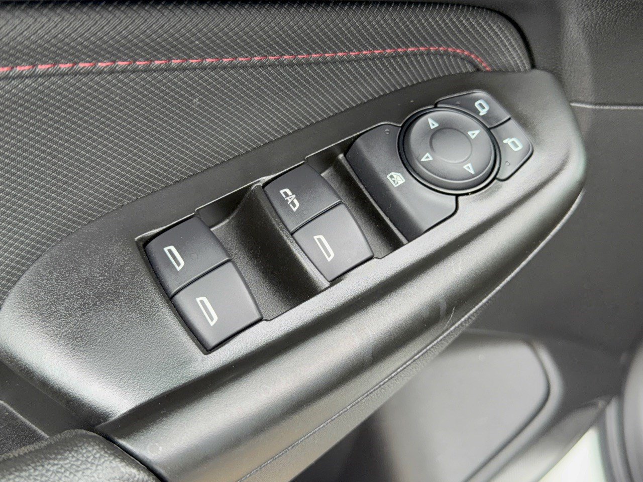 Used 2022 Chevrolet TrailBlazer RS FWD image 15