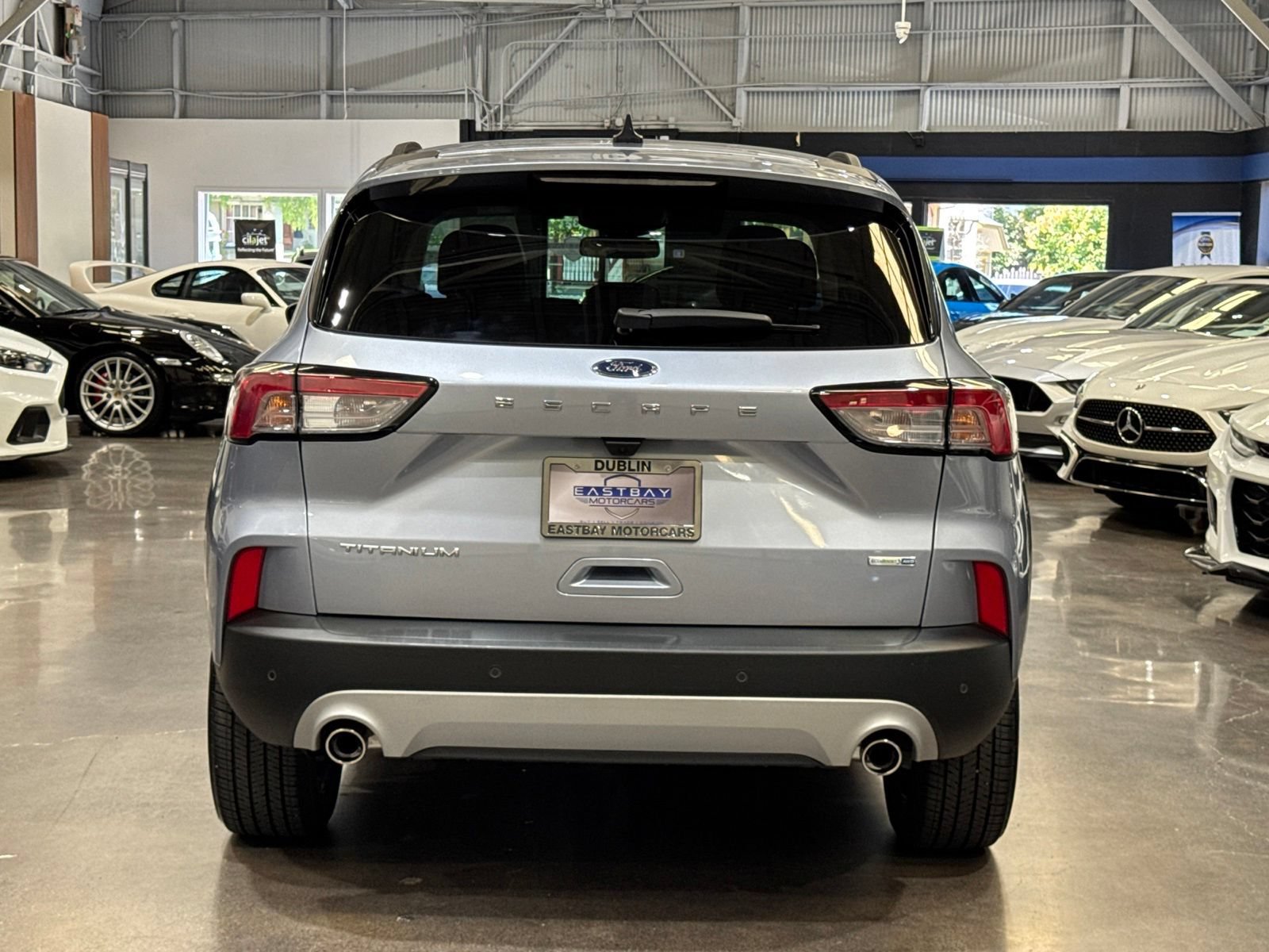 Used 2022 Ford Escape Titanium AWD/4WD image 13
