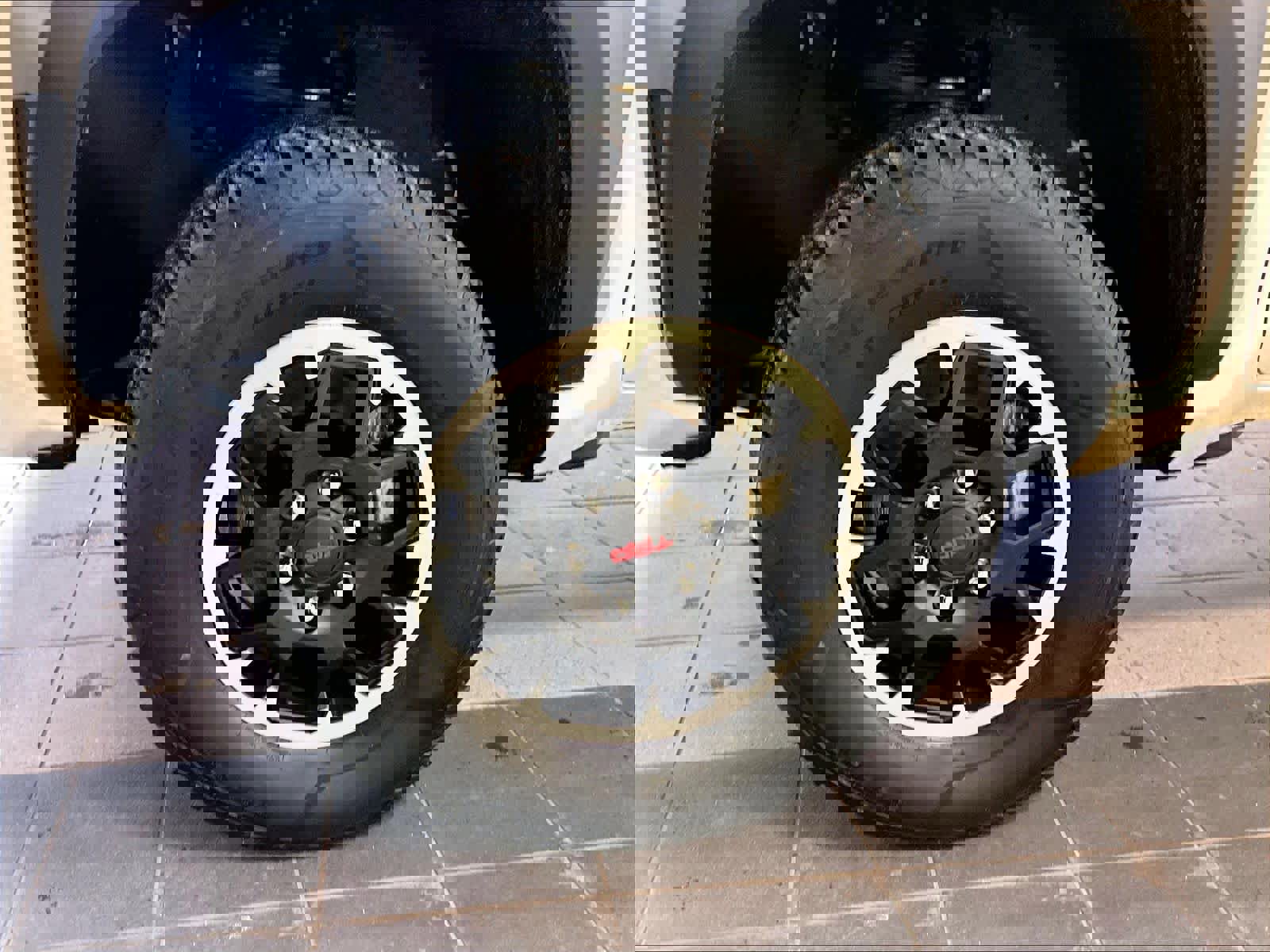 Used 2025 Toyota Tacoma TRD Off-Road image 7