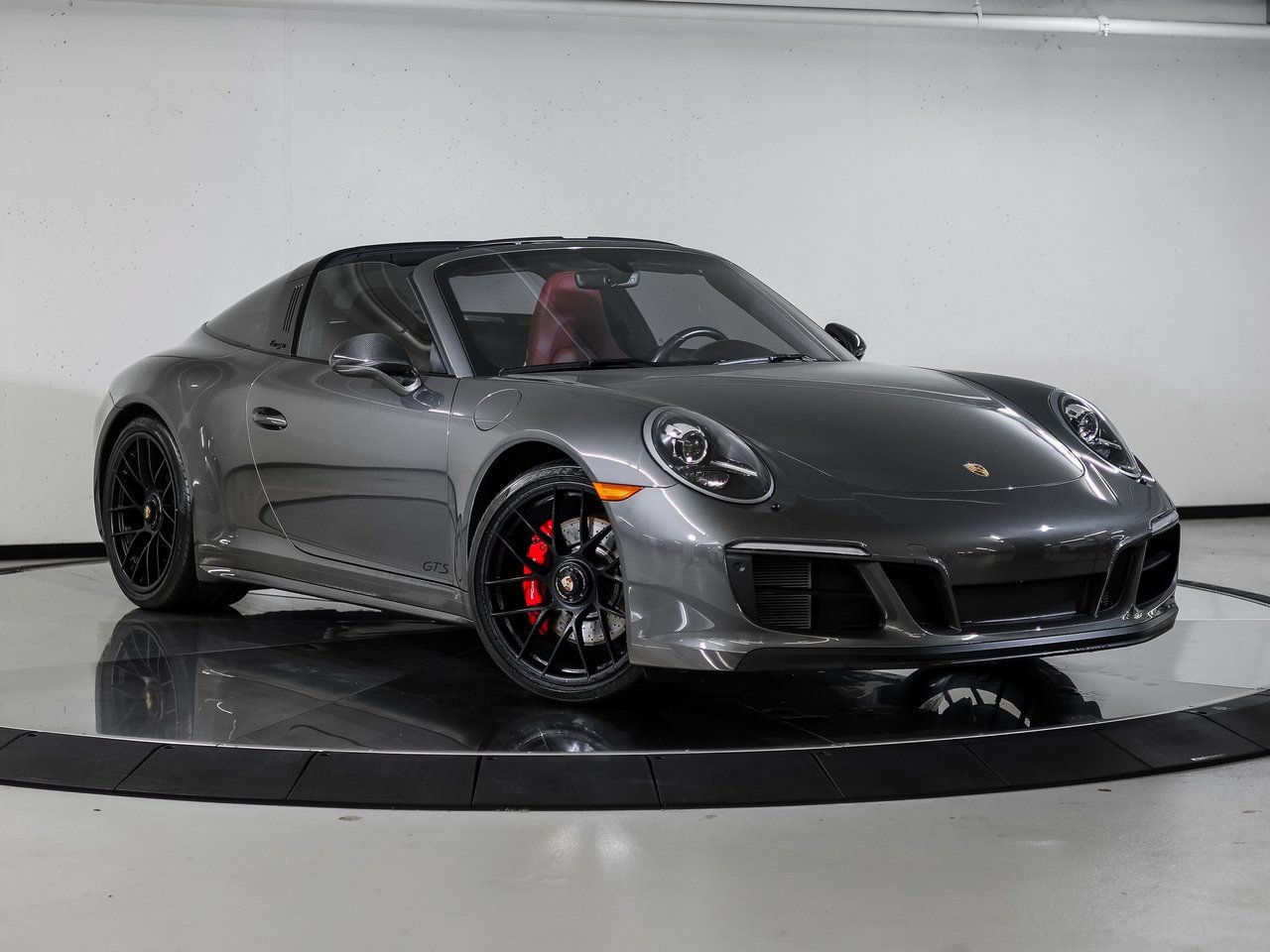 Certified 2018 Porsche 911 Targa 4 GTS AWD/4WD image 9