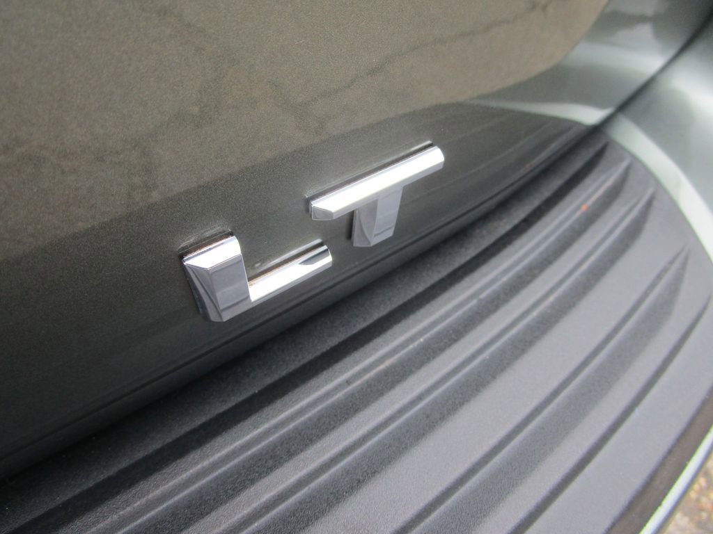 Used 2023 Chevrolet Tahoe LT image 12