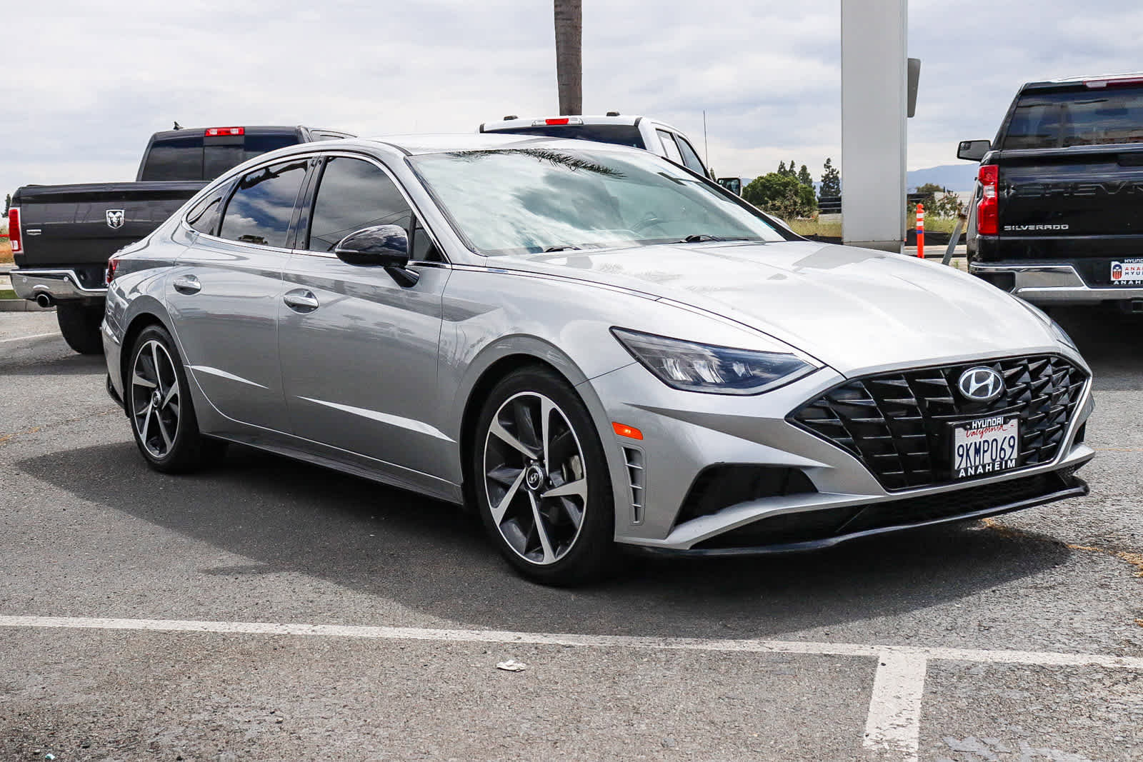 Used 2021 Hyundai Sonata SEL Plus FWD image 3