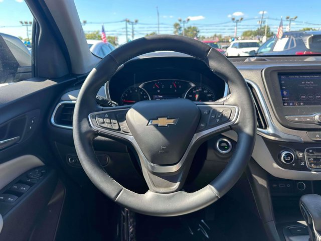 Used 2023 Chevrolet Equinox LT w/ Driver Convenience Package image 14