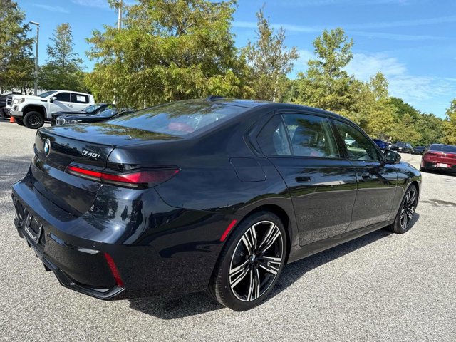 New 2025 BMW 740i w/ Premium Package image 5