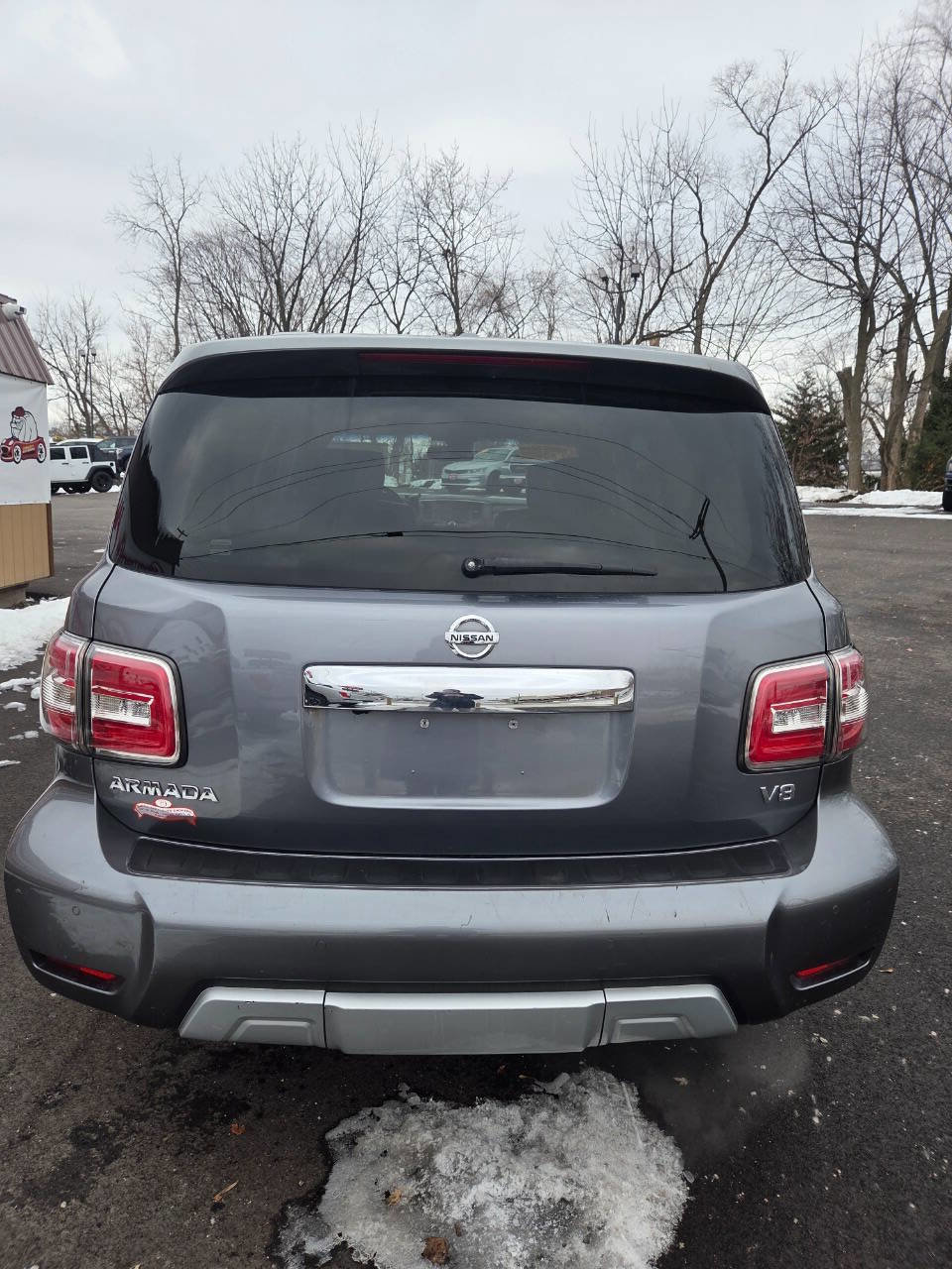 Used 2017 Nissan Armada Platinum image 7