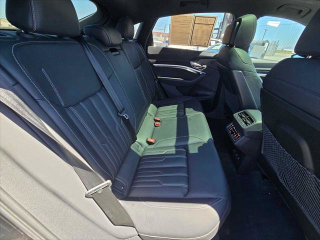 Used 2023 Audi e-tron S Prestige w/ Prestige Package AWD/4WD image 12