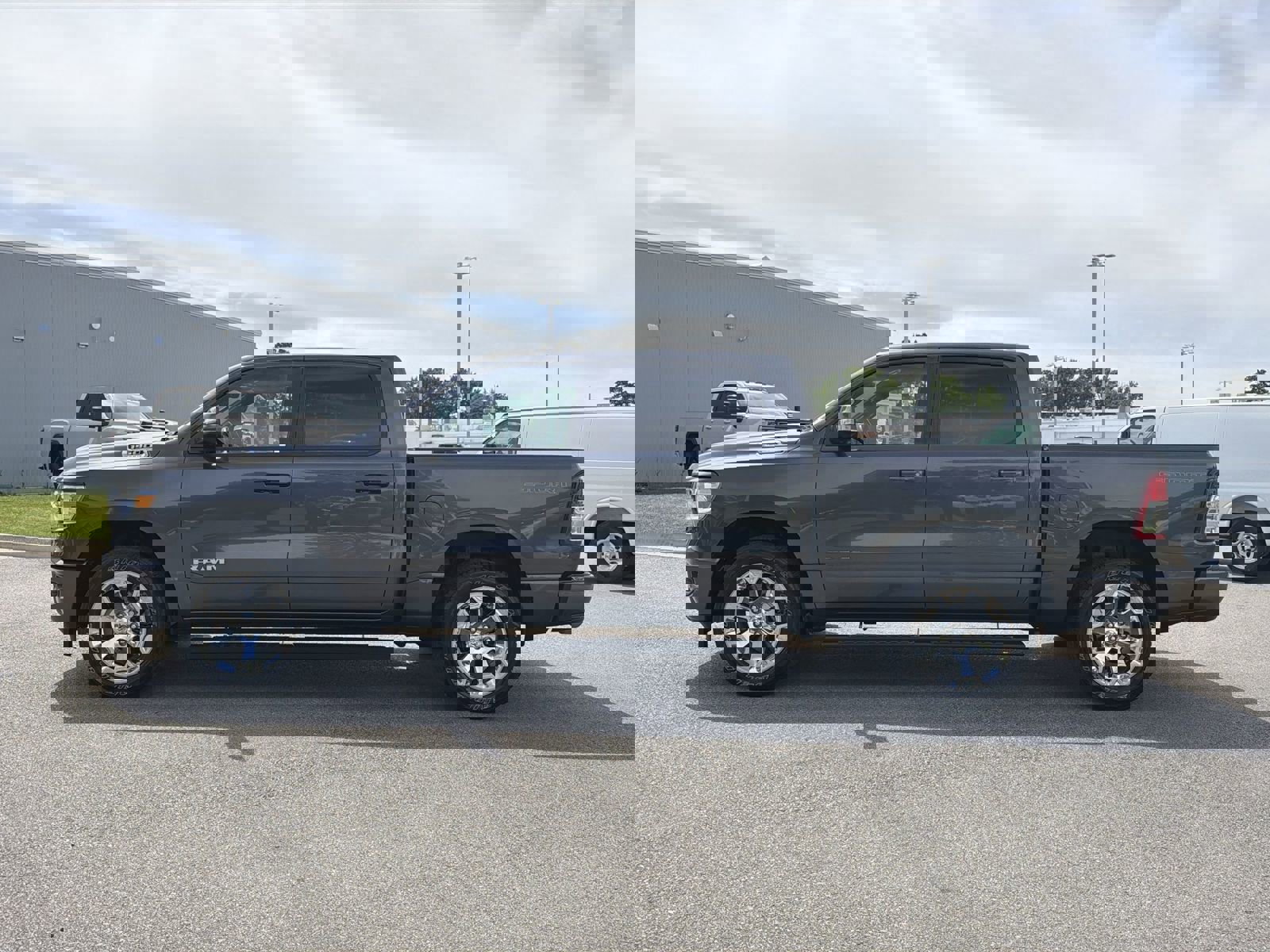 Used 2022 RAM 1500 Big Horn image 7