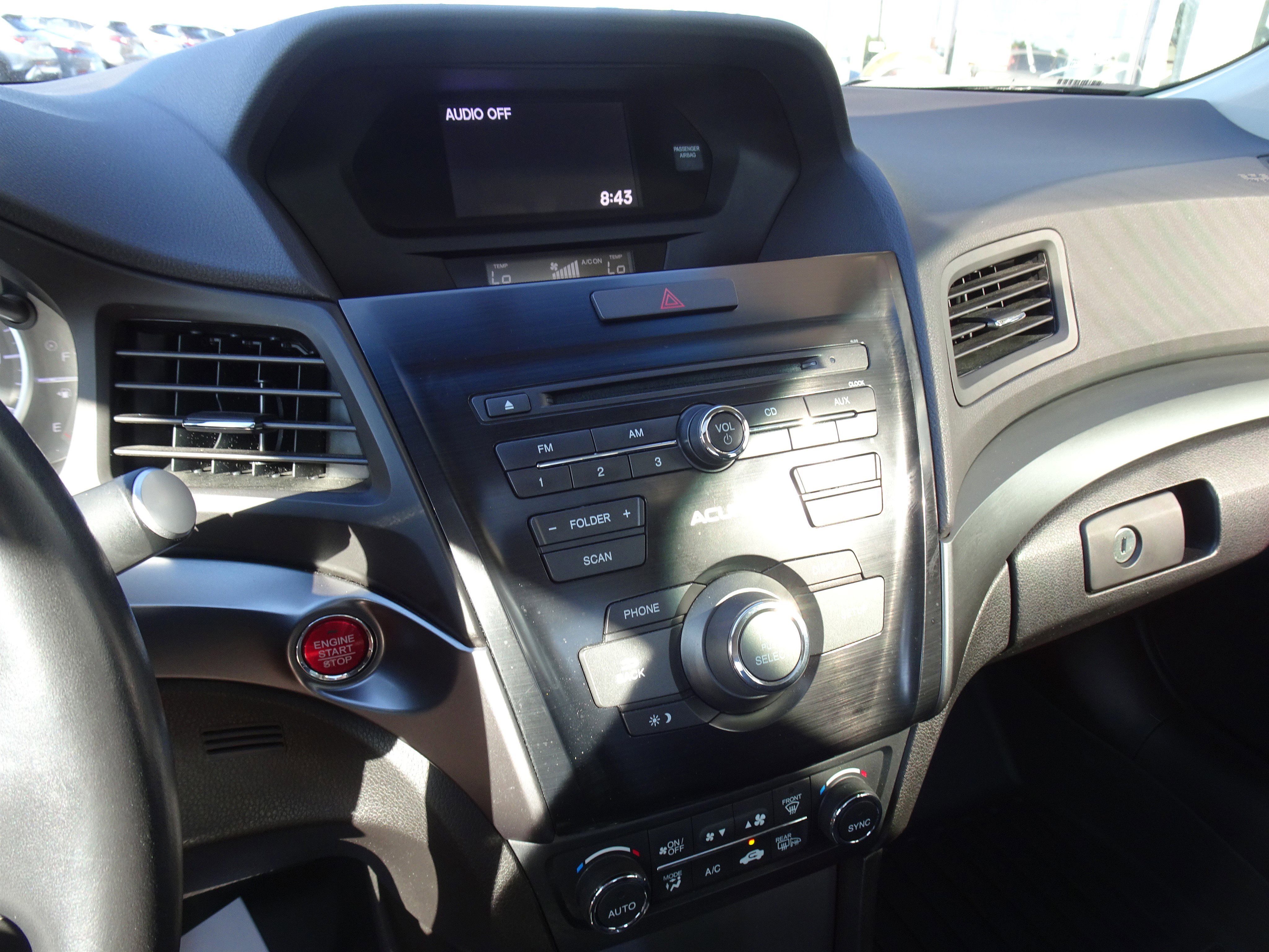 Used 2013 Acura ILX FWD image 19