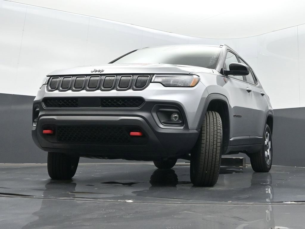 New 2022 Jeep Compass Trailhawk w/ Trailhawk Convenience Group image 30