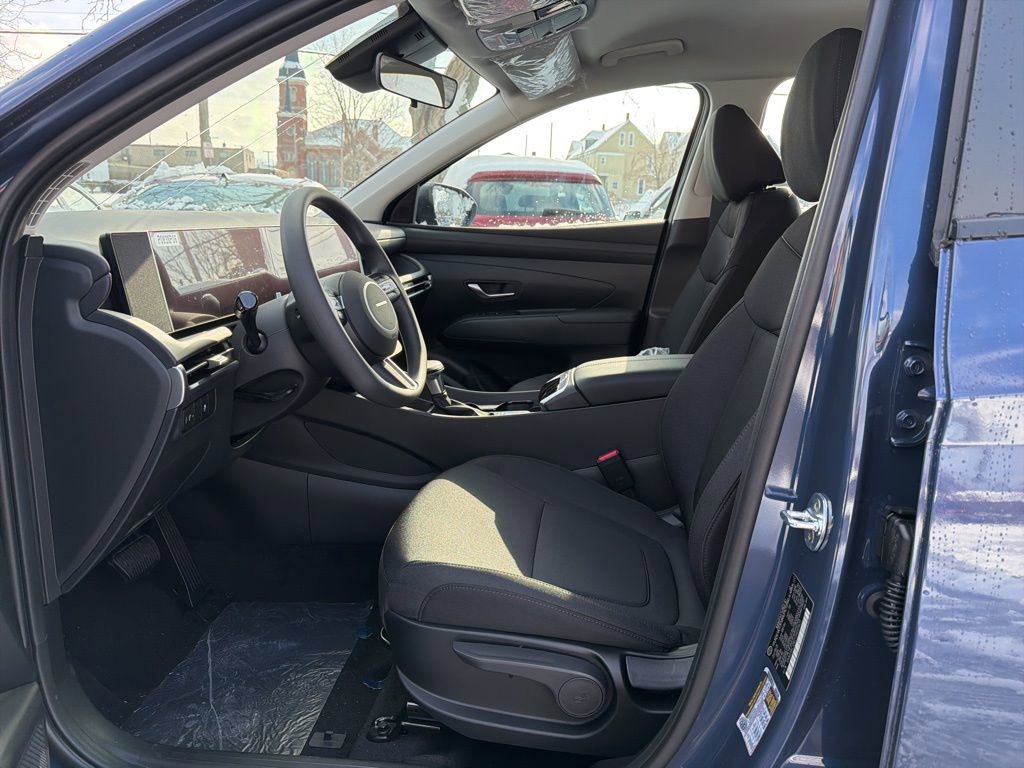 New 2026 Hyundai Tucson SE image 12