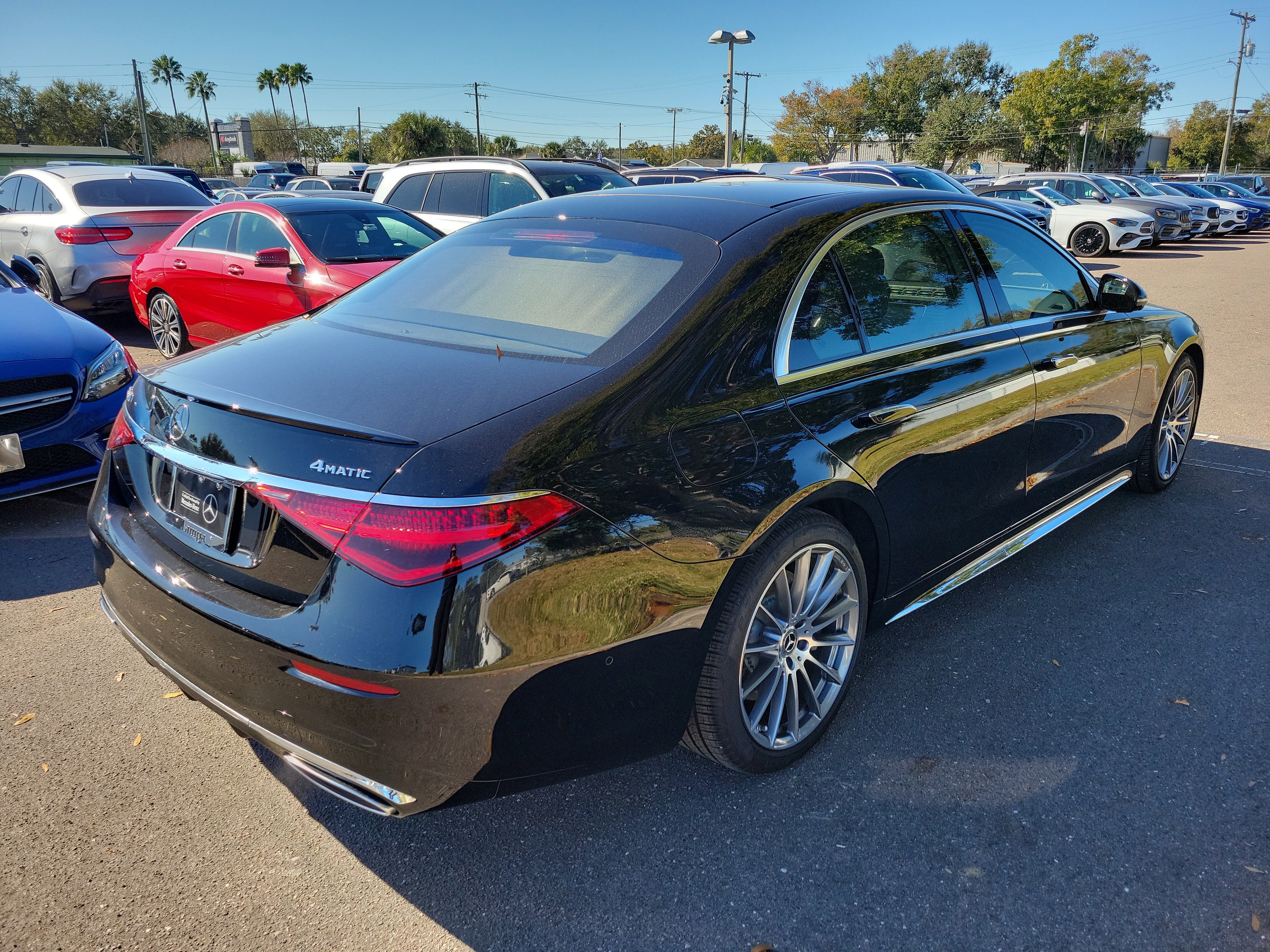 Certified 2025 Mercedes-Benz S 580 4MATIC Sedan image 3