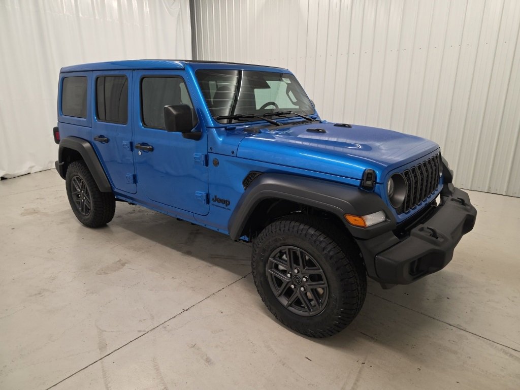 New 2026 Jeep Wrangler Sahara image 7