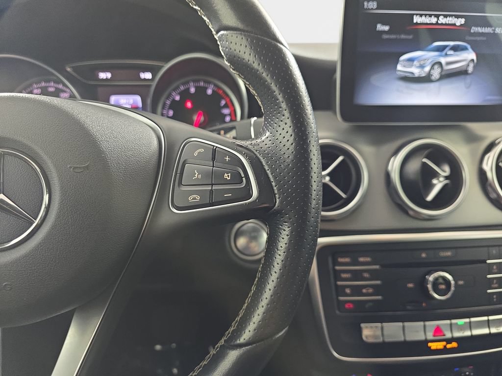Used 2018 Mercedes-Benz GLA 250 image 21