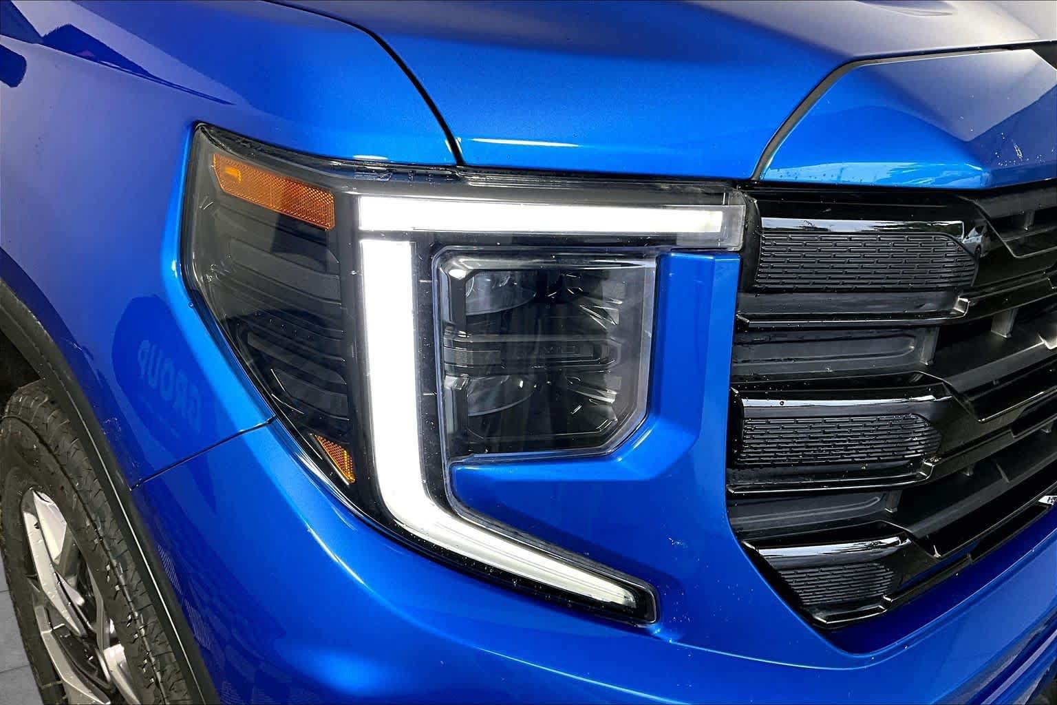 Used 2022 GMC Sierra 1500 Elevation AWD/4WD image 27