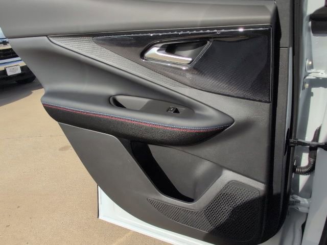 New 2026 Chevrolet Blazer EV RS image 9