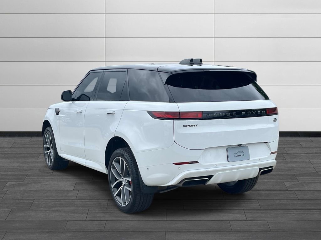 Used 2023 Land Rover Range Rover Sport SE Dynamic AWD/4WD image 3