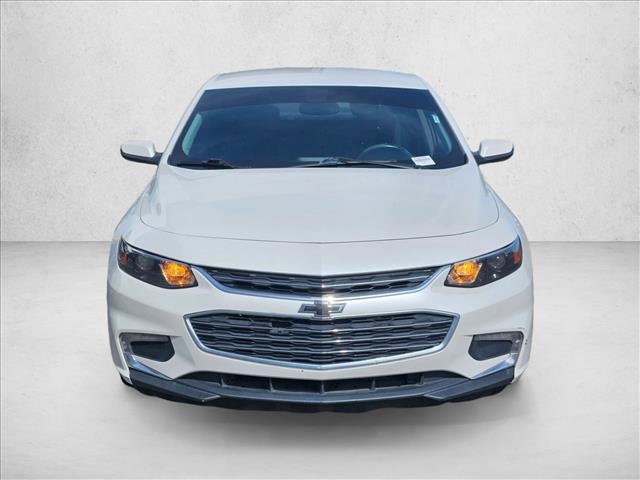 Used 2018 Chevrolet Malibu LT image 2