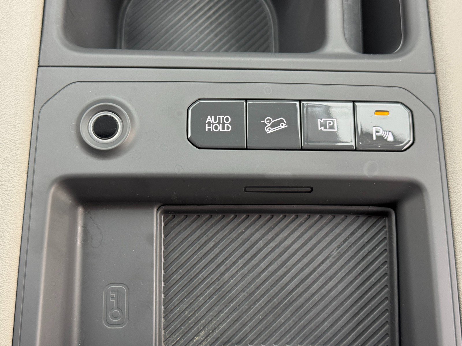 Used 2024 Kia EV9 Wind image 31