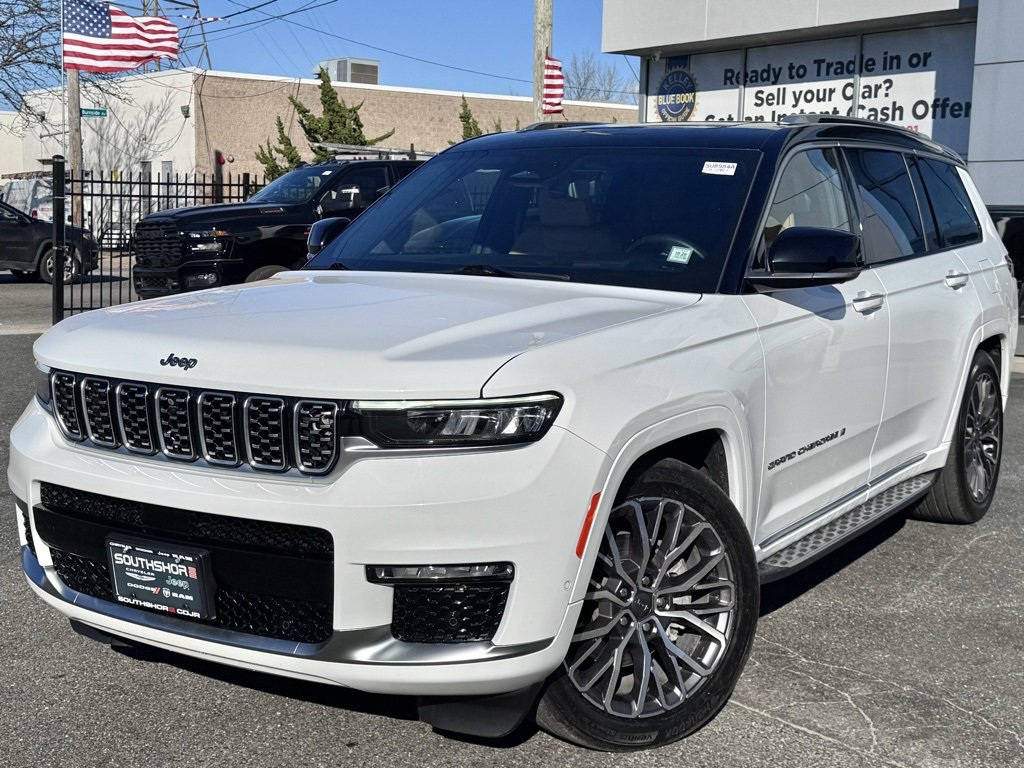 Certified 2022 Jeep Grand Cherokee L Summit image 3