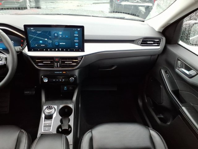 Used 2023 Ford Escape Platinum AWD/4WD image 18