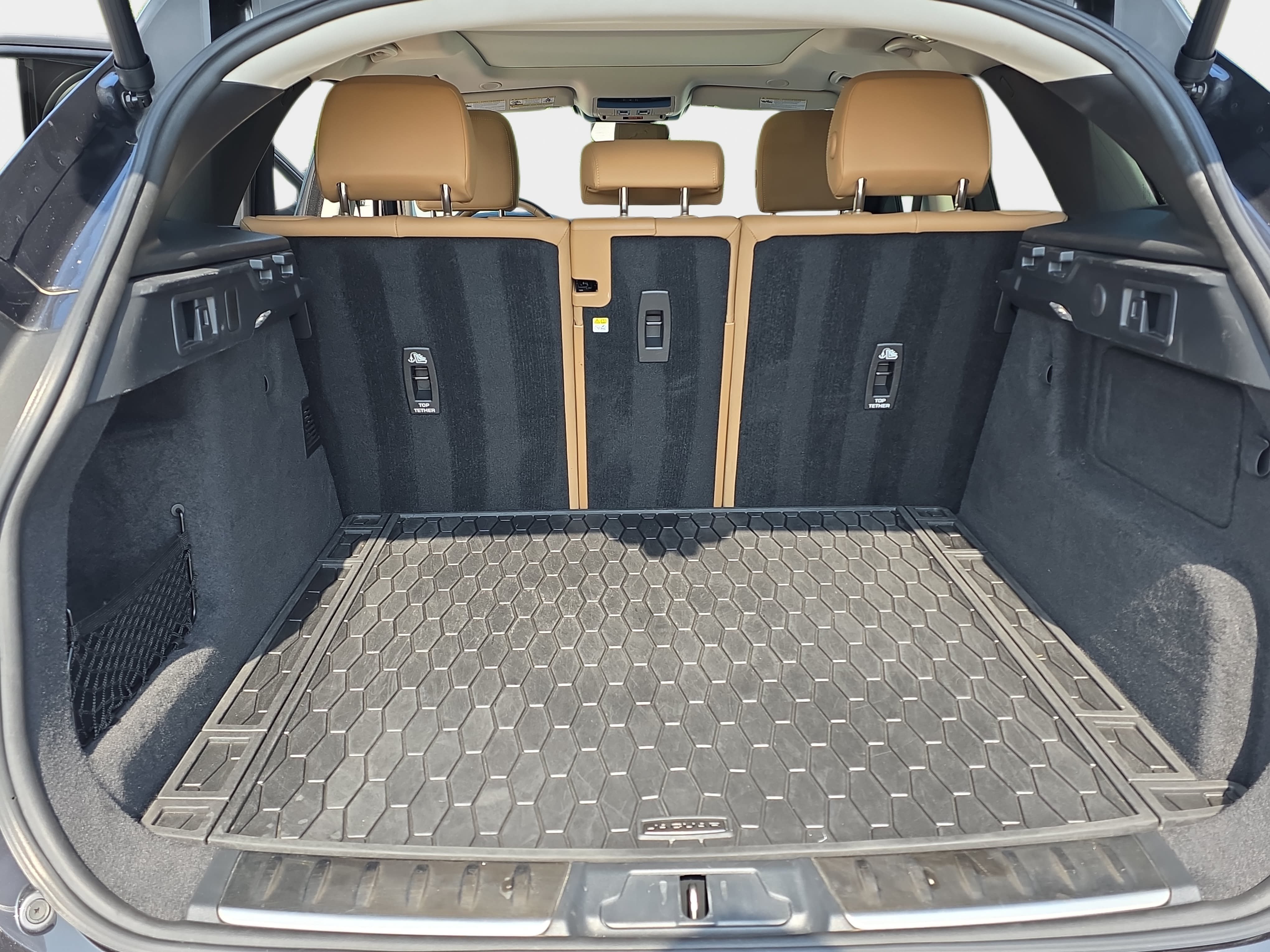 Certified 2023 Jaguar F-PACE S AWD/4WD image 12